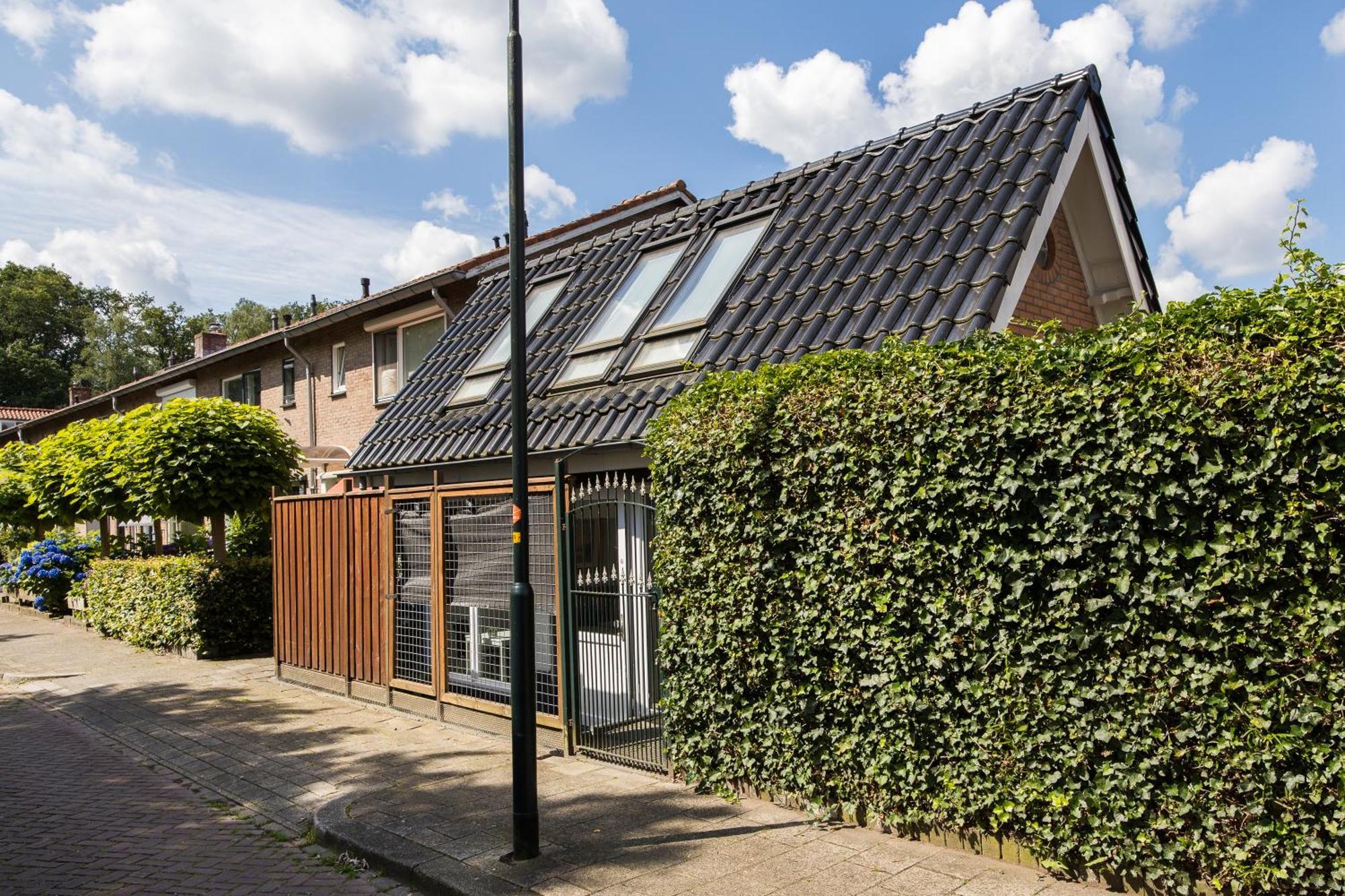 Luxe appartementen Apeldoorn with Outside JACUZZI&SAUNA Buitenkant foto