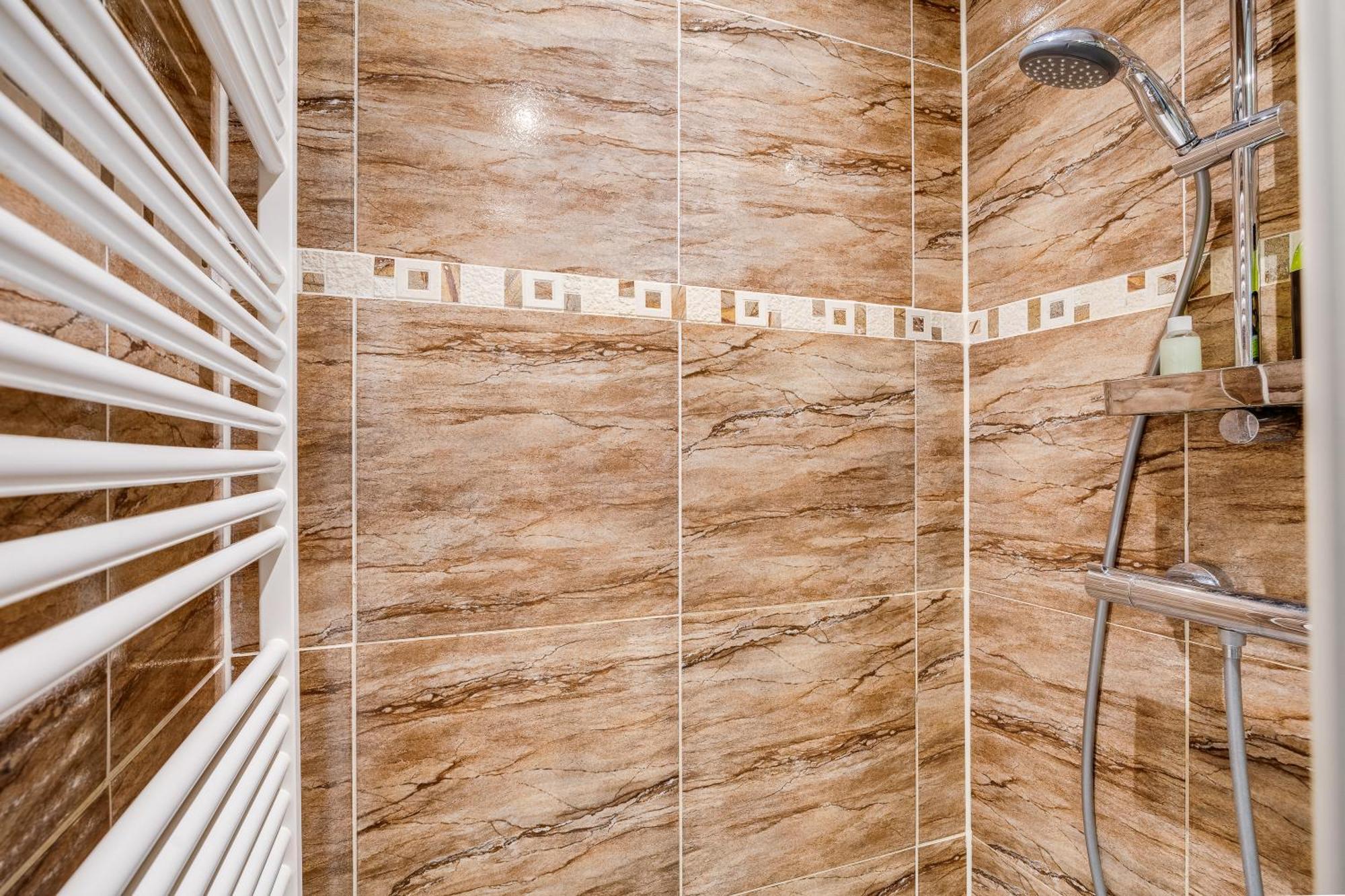 Luxe appartementen Apeldoorn with Outside JACUZZI&SAUNA Buitenkant foto