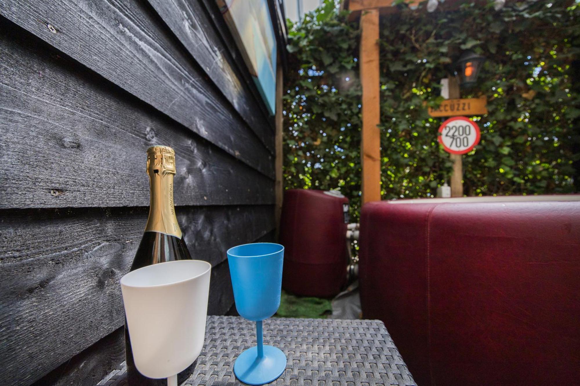Luxe appartementen Apeldoorn with Outside JACUZZI&SAUNA Buitenkant foto
