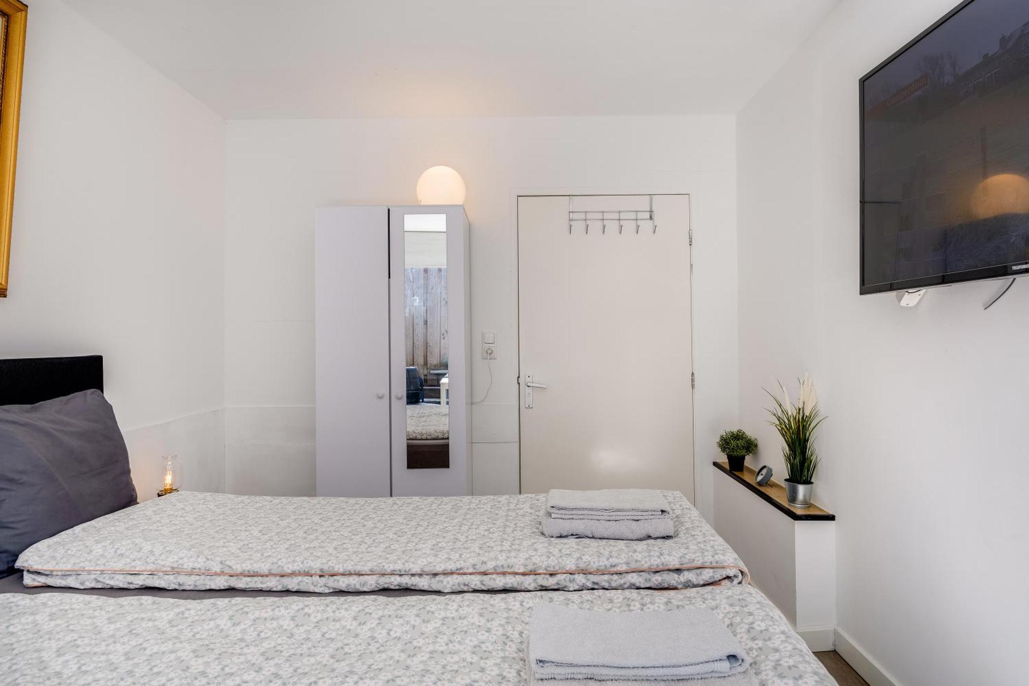 Luxe appartementen Apeldoorn with Outside JACUZZI&SAUNA Buitenkant foto